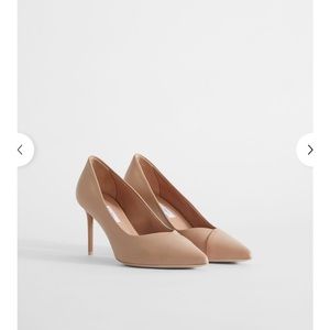 Max Mara Nude Pumps